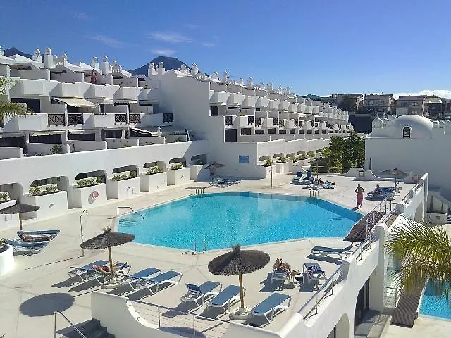 Blu Paradise - Heated Pool فيلة